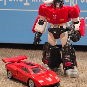 Sideswipe