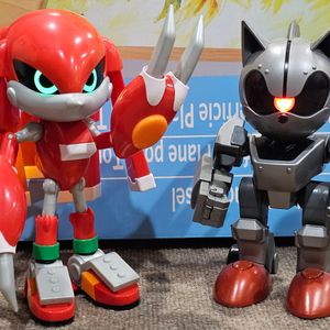 Giant Mecha Knuckles 