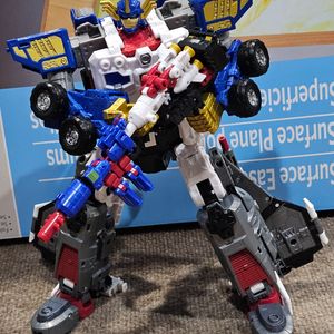 Jetfire and Space Mini-Con Team