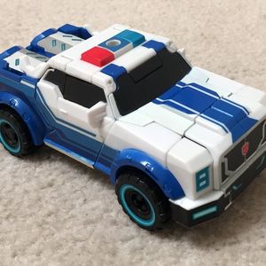 Robots in Disguise Strongarm