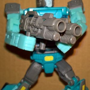 Titans Return - Deluxe - Autobot - Sergeant Kup