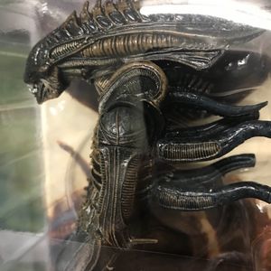 Aliens Defiance Xenomorph