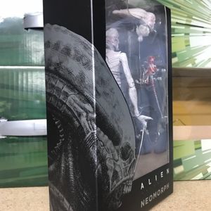 Neomorph
