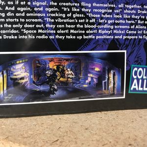 Aliens Pop-Up 3D Action Space Base