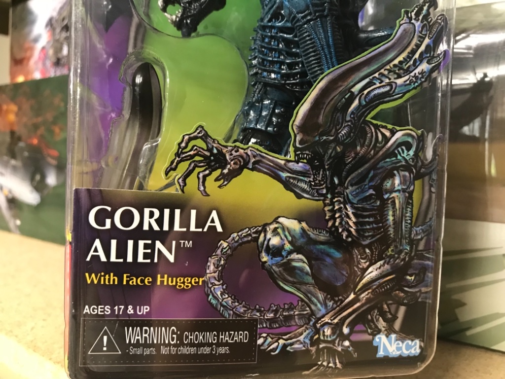 Gorilla Alien with Face Hugger - Image 7