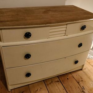 Vintage Chest of Drawers
