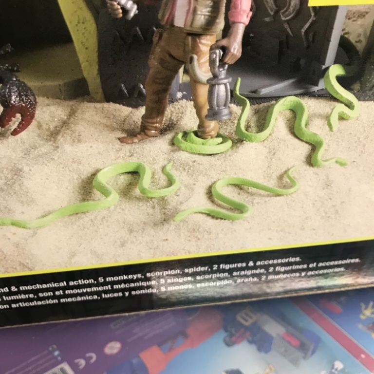 Giant Cobra Playset - Image 5