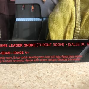 Supreme Leader Snoke (Throne Room)