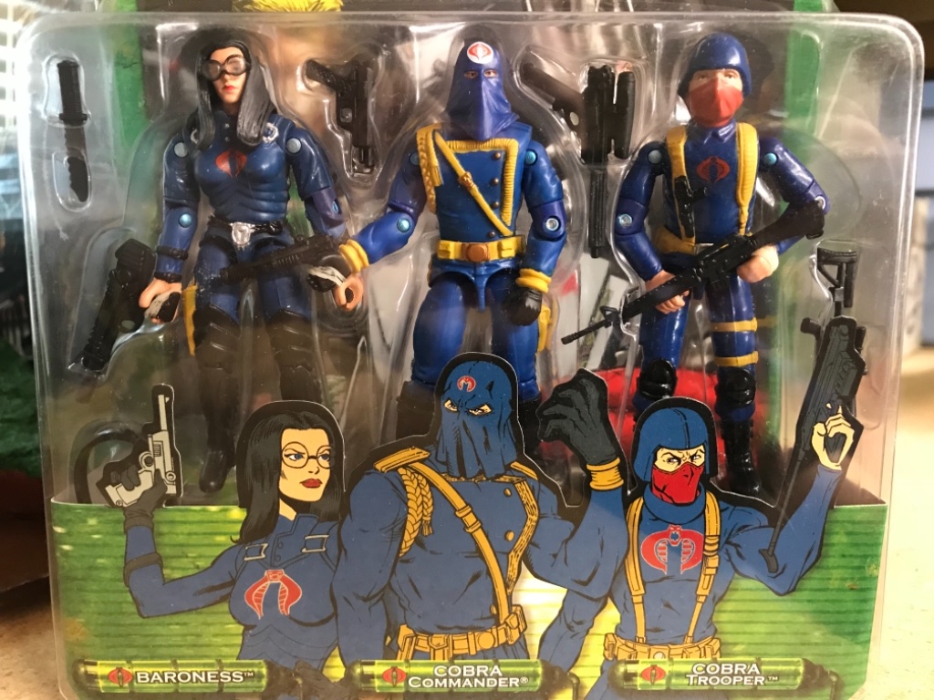 Baroness, Cobra Commander and Cobra Trooper Comic Pack - Image 15