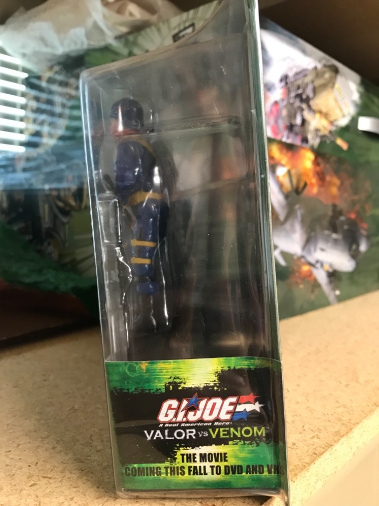 Baroness, Cobra Commander and Cobra Trooper Comic Pack - Image 9