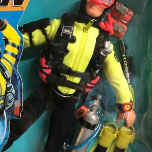 Scuba Diver with Spear Gun and Magnetic â€œExplosivesâ€