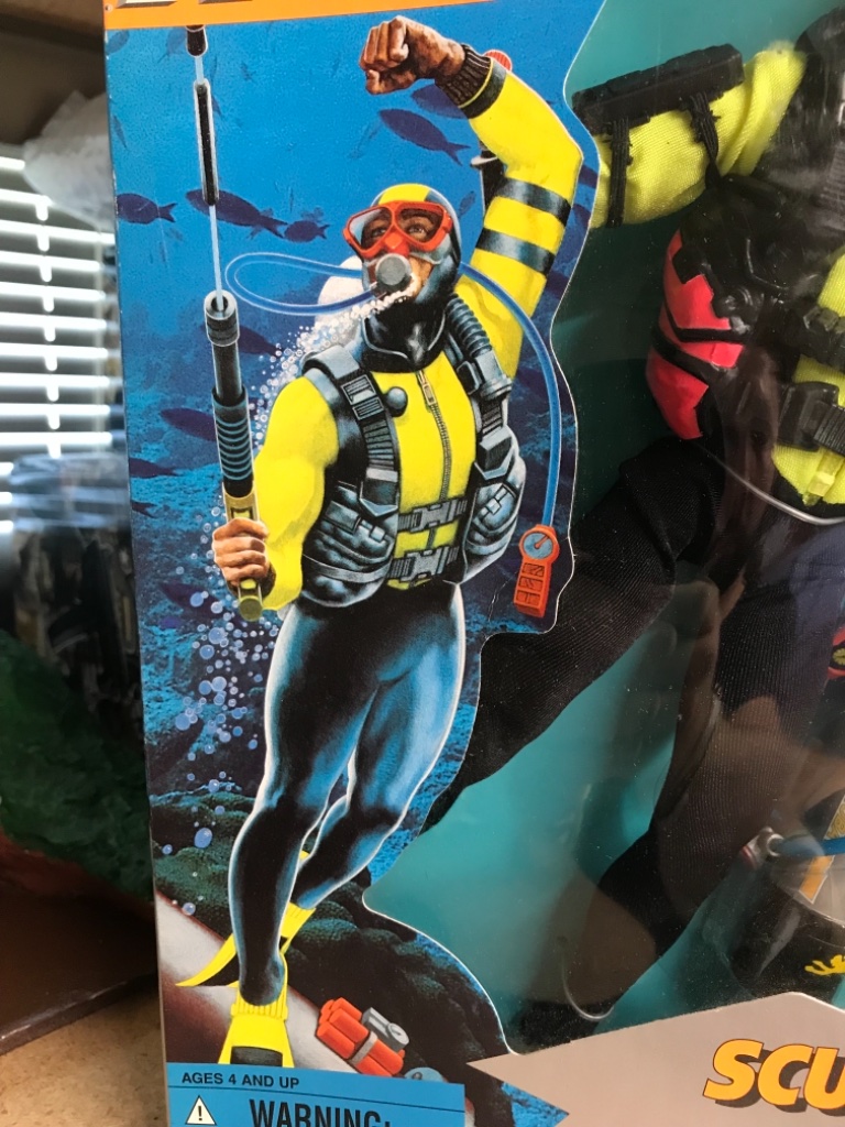 Scuba Diver with Spear Gun and Magnetic â€œExplosivesâ€ - Image 11