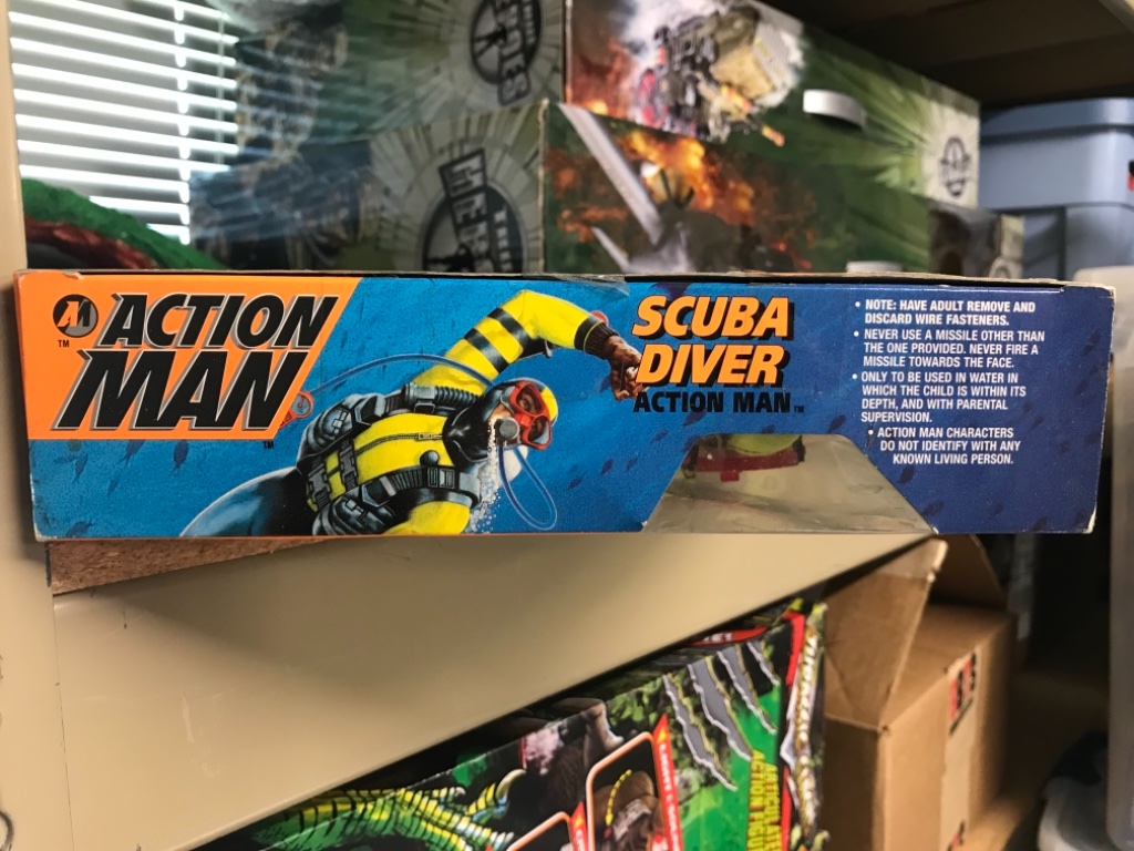 Scuba Diver with Spear Gun and Magnetic â€œExplosivesâ€ - Image 2