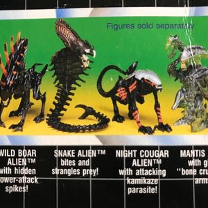 Alien Arachnid (off card)