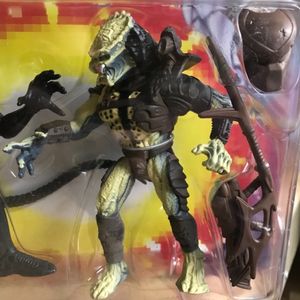 Warrior Alien and Renegade Predator