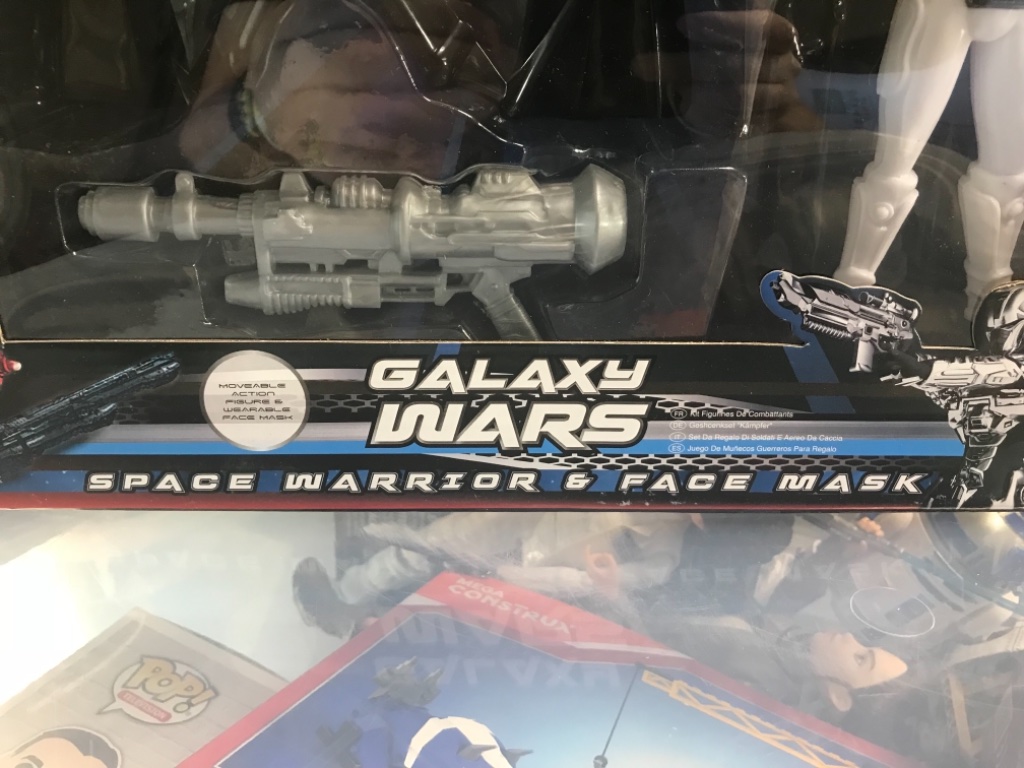 Galaxy Wars Space Warrior Figure and Face Mask Version 2 - Image 7