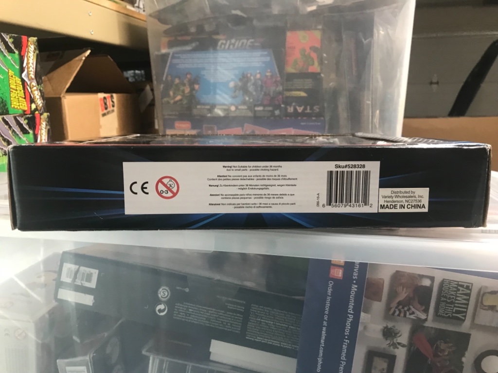 Galaxy Wars Space Warrior Figure and Face Mask Version 2 - Image 4