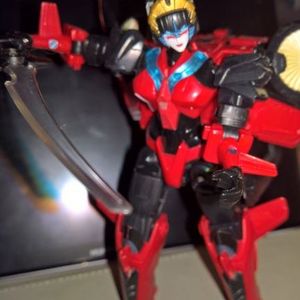 Titans Return - Deluxe - Autobot - Windblade