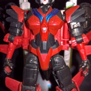 Titans Return - Deluxe - Autobot - Windblade