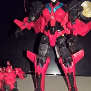 Titans Return - Deluxe - Autobot - Windblade