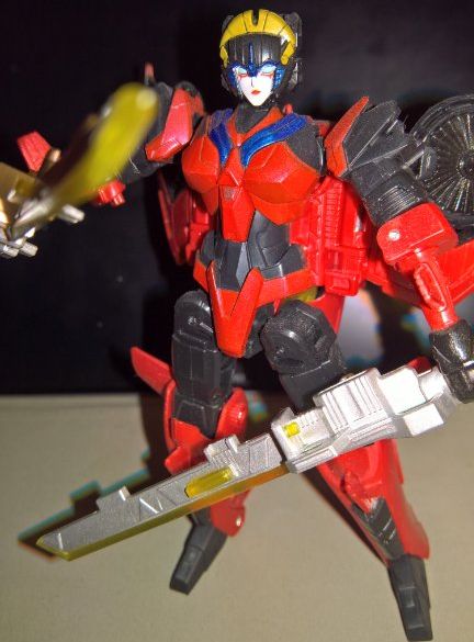 Titans Return - Deluxe - Autobot - Windblade - Image 13