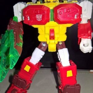 Power of the Primes - Deluxe - Autobot - Repugnus