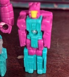 Power of the Primes - Prime Master - Decepticon - Solus Prime w/ Octopunch decoy armor