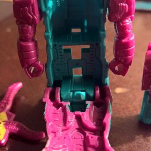 Power of the Primes - Prime Master - Decepticon - Solus Prime w/ Octopunch decoy armor