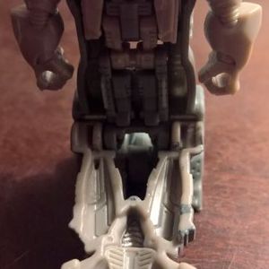 Power of the Primes - Prime Master - Decepticon - Megatronus w/ Bomb-Burst decoy armor