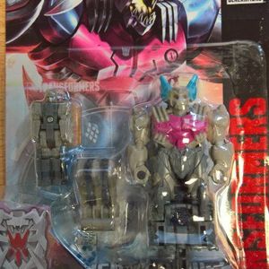 Power of the Primes - Prime Master - Decepticon - Megatronus w/ Bomb-Burst decoy armor